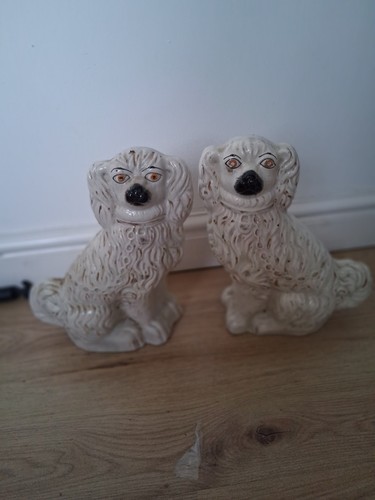 Lovely pair vintage - pair,